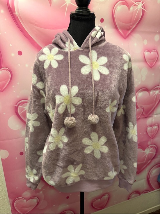 Gold rush Tops - Plush Daisy Hoodie - Soft Lavender Floral Pullover